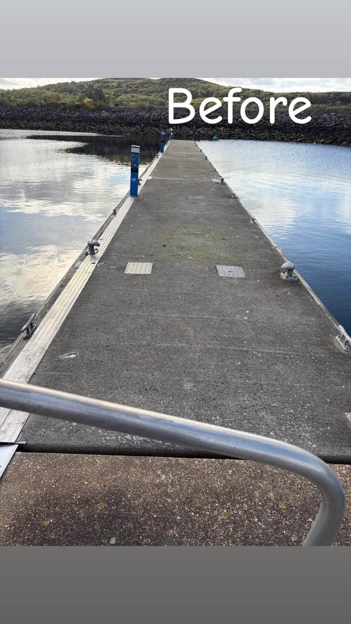 Jetty before cleaning